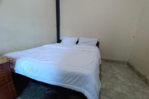 OYO 93207 Merah House
